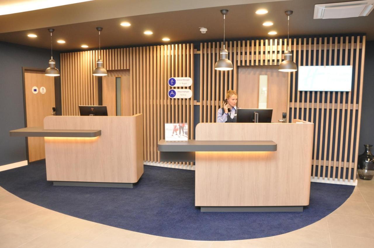 Holiday Inn Express - Sindelfingen By Ihg Bagian luar foto