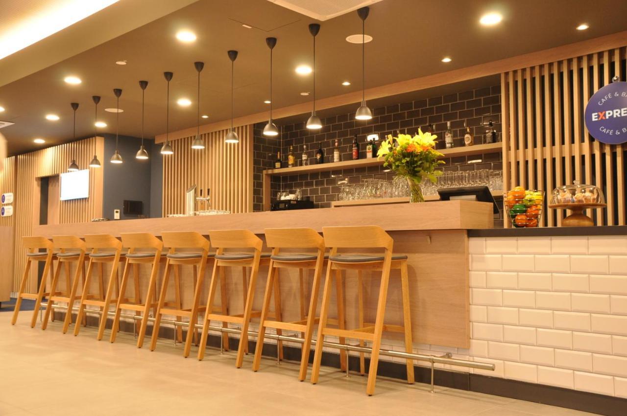 Holiday Inn Express - Sindelfingen By Ihg Bagian luar foto