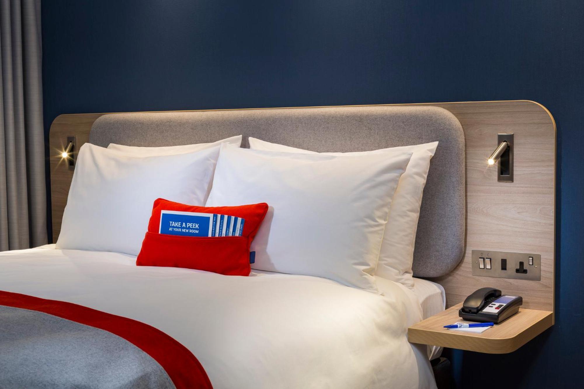 Holiday Inn Express - Sindelfingen By Ihg Bagian luar foto