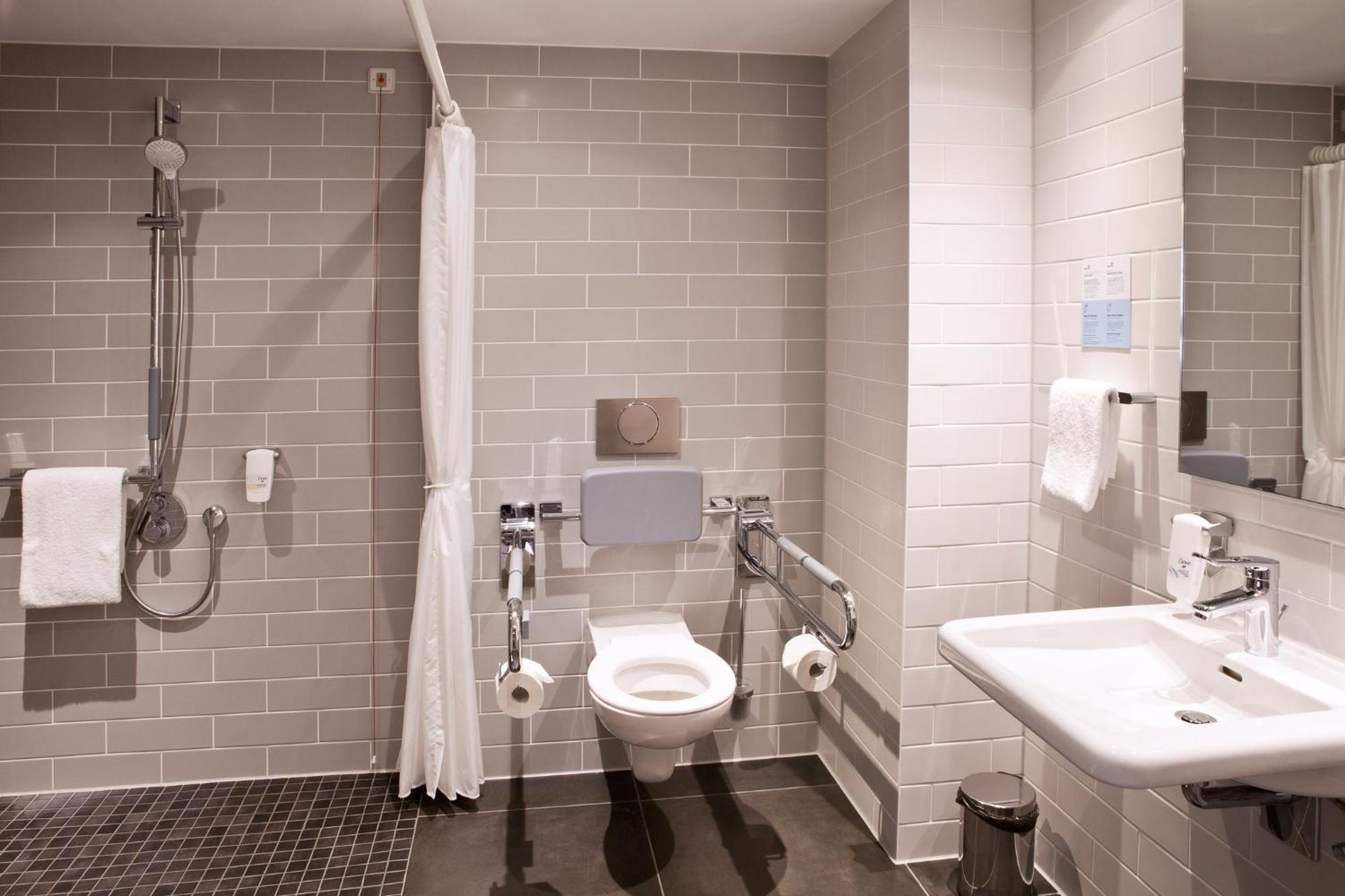 Holiday Inn Express - Sindelfingen By Ihg Bagian luar foto