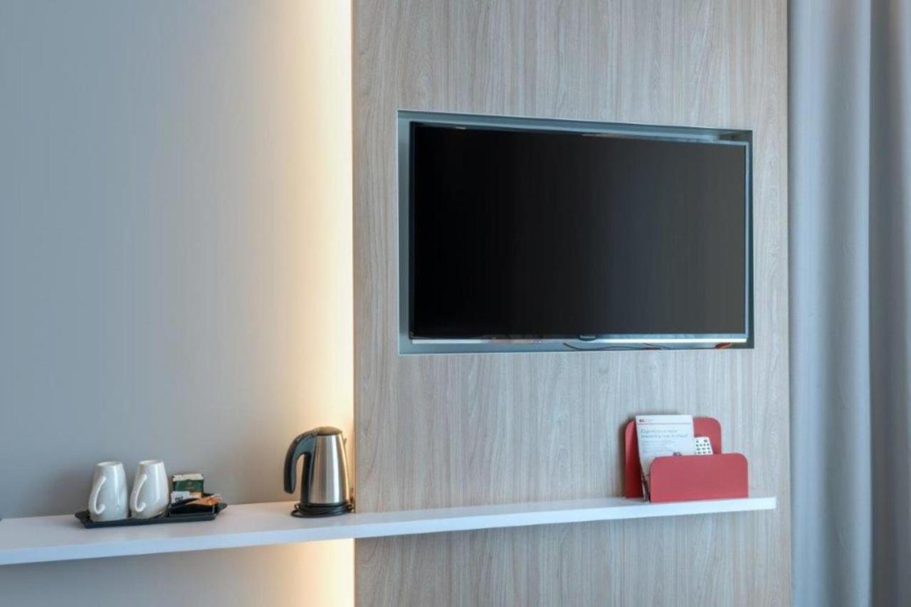 Holiday Inn Express - Sindelfingen By Ihg Bagian luar foto