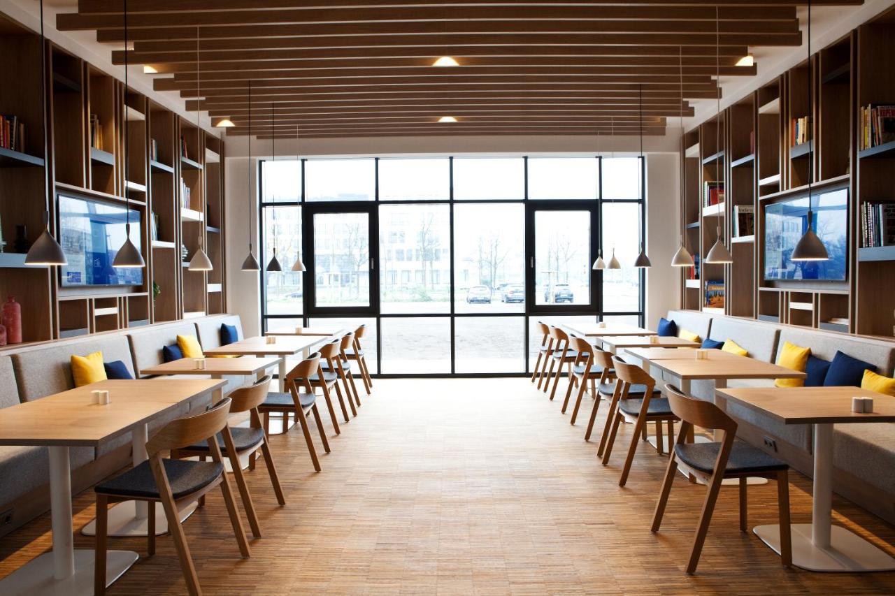 Holiday Inn Express - Sindelfingen By Ihg Bagian luar foto